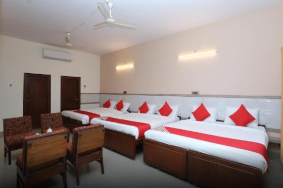 Kaveri Hotel Bed&Breakfast Mysore Exteriör bild