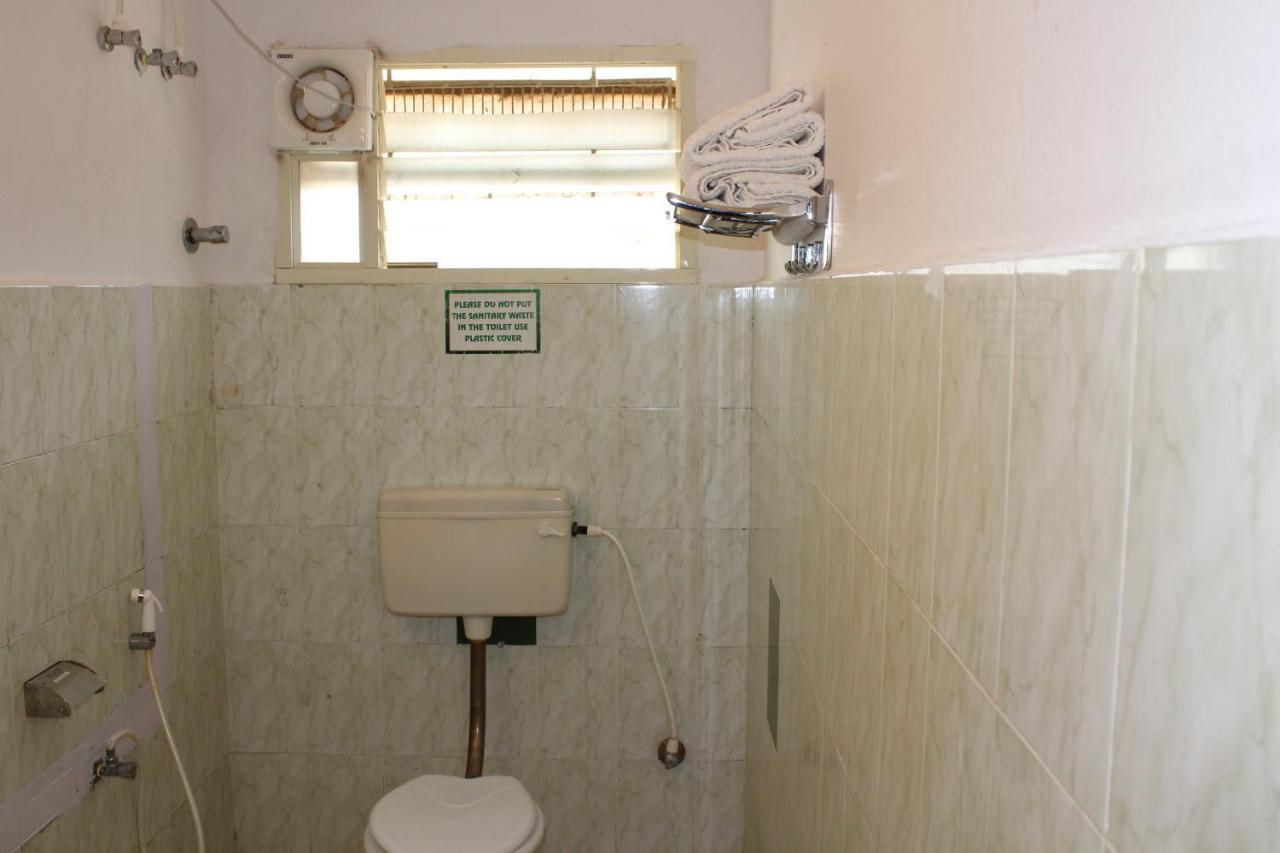 Kaveri Hotel Bed&Breakfast Mysore Exteriör bild