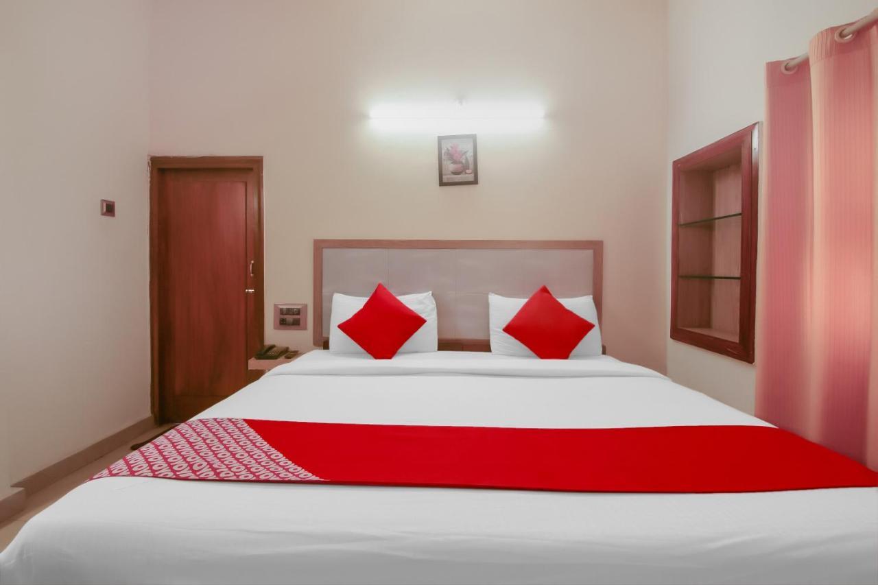 Kaveri Hotel Bed&Breakfast Mysore Exteriör bild