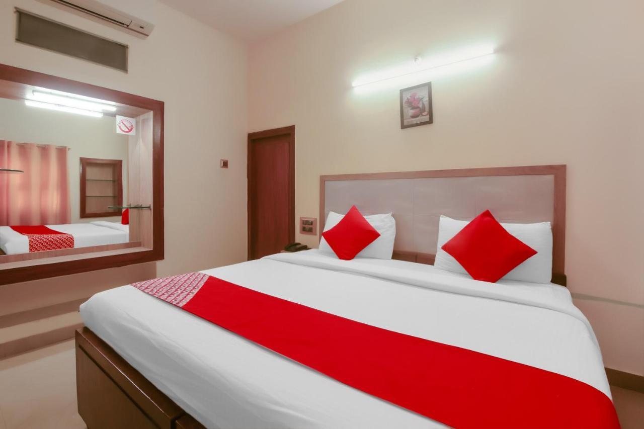 Kaveri Hotel Bed&Breakfast Mysore Exteriör bild