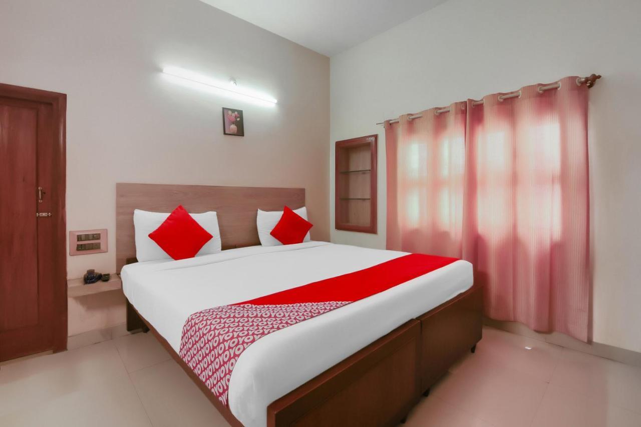 Kaveri Hotel Bed&Breakfast Mysore Exteriör bild
